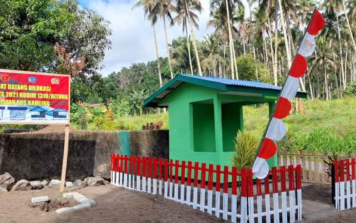 Bangunan poskamling di lingkungan 2 RT 6