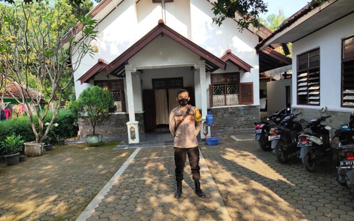 Polsek Dawuan PAM Gereja Di Hari Minggu Sesuai Protokol Kesehatan Covid-19