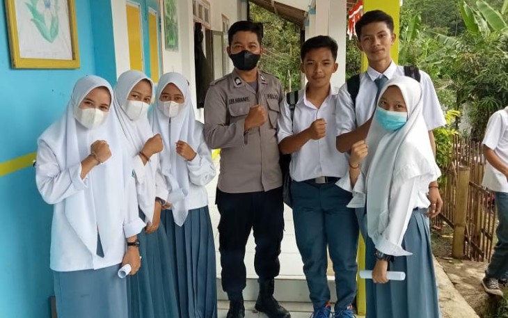 400 Orang Antusias Ikuti Vaksinasi di Gerai Vaksin Presisi MTS Al Sabillah Desa Cihaukuning