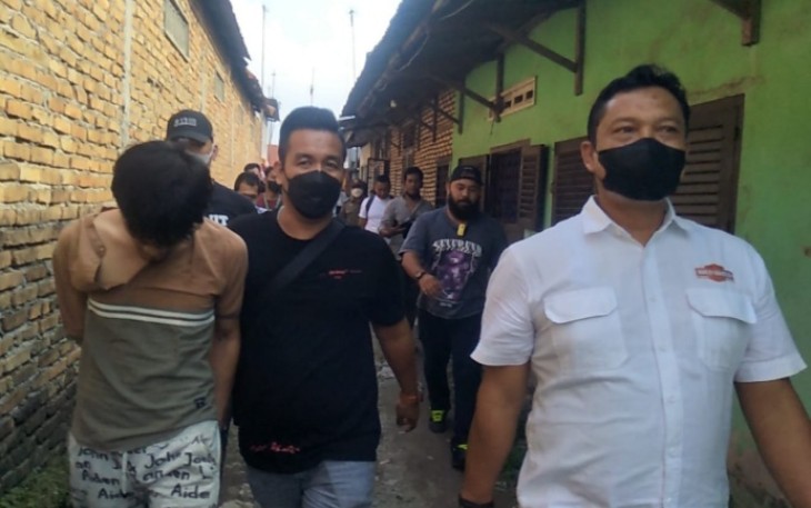 Unit Dua Satres Narkoba Polrestabes Medan saat Bekuk 2 Pria Pengedar Sabu di Jalan Mesjid Taufik Medan
