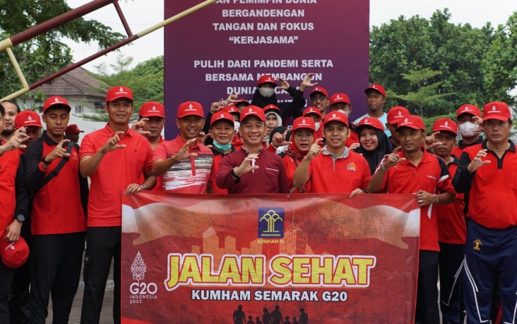 Lapas Kelas IIA Cilegon saat Gelar Jalan Sehat
