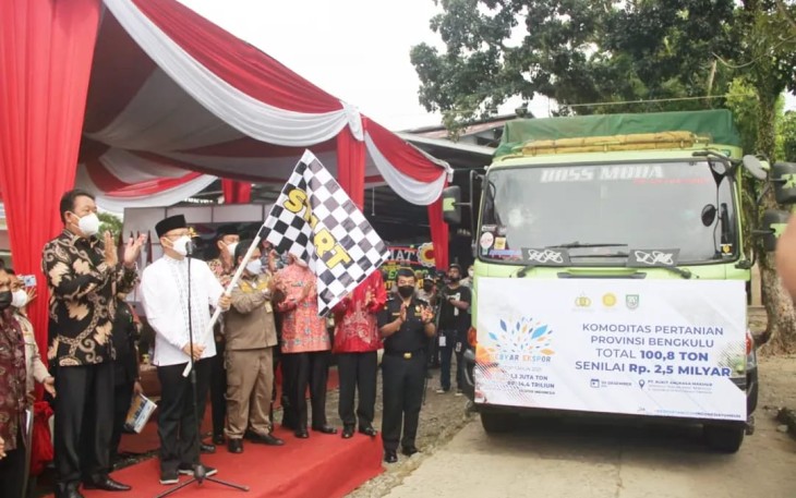 Gubernur Bengkulu Rohidin Mersyah Lepas  Ekspor Komoditas Pertanian