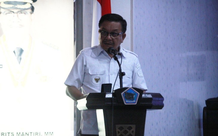 Walikota Bitung saat memberikan sambutan