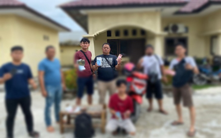 Tersangka dan barang bukti saat diamankan