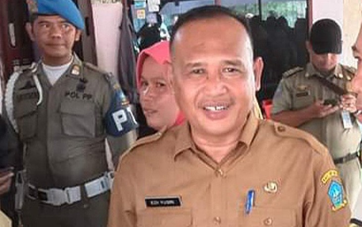  Kepala Dinas Sosial Bintan Edi Yusri 