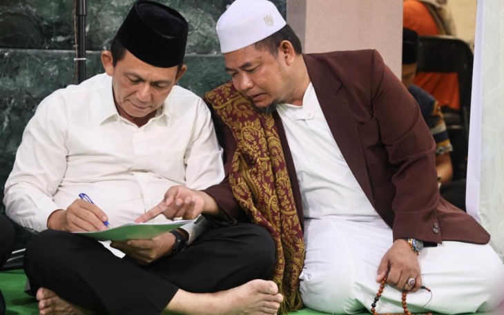 Gubernur Ansar saat turut memberikan dukungan 