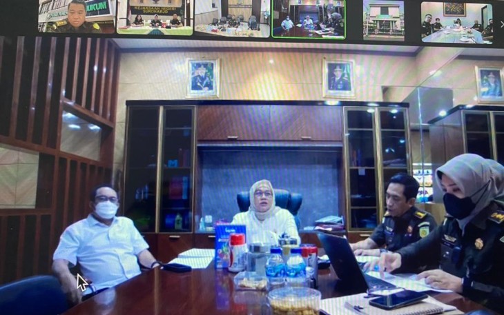 aksa Agung Muda Tindak Pidana Umum (JAM-Pidum) Dr. Fadil Zumhana menyetujui 4 permohonan penghentian penuntutan berdasarkan keadilan restoratif (restorative justice), Rabu 14 Desember 2022.