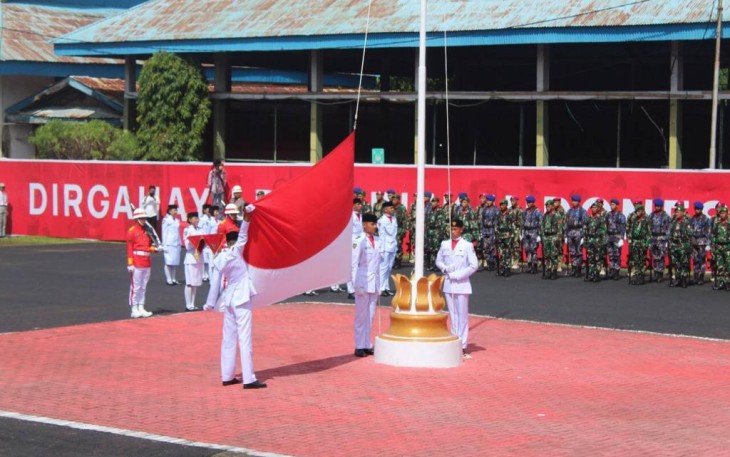 Detik-detik pengibaran bendera sang saka Merah Putih