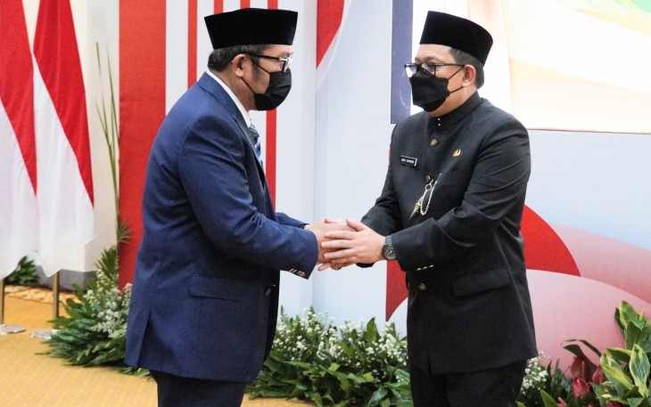 Wakil Ketua DPRD Jatim Sahat Tua Simanjuntak 