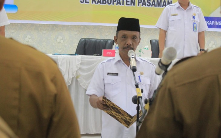 Sekda Pasaman saat Lantik 25 Pj Wali Nagari