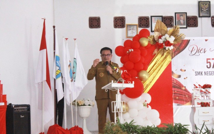 Walikota Bitung saat memberikan sambutan