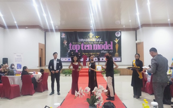 Ajang Top Ten Model Indonesia di Bengkulu,  Minggu (13/03/2022)
