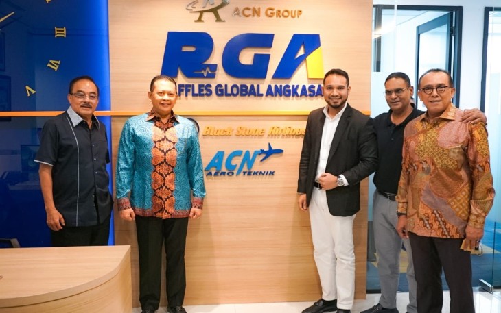 Ketua MPR RI Bamsoet saat Kunjungi Kantor Black Stone Airline