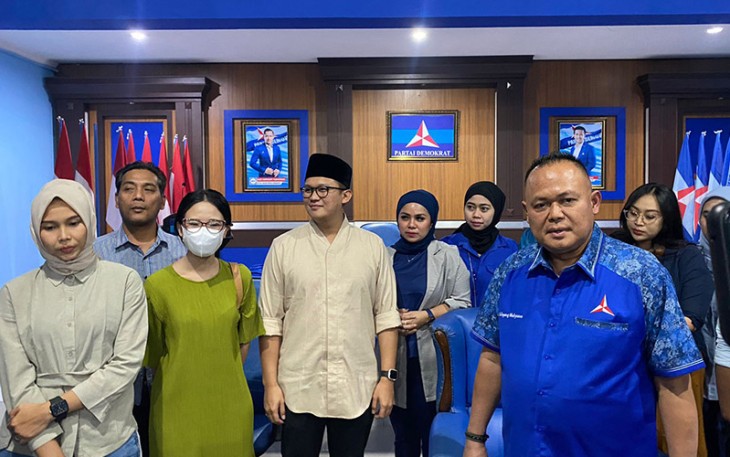 Dokter Agung, disela rapat persiapan HUT di kantor DPD PD Jatim Jl Kertajaya, Surabaya, Senin (5/9/2022).