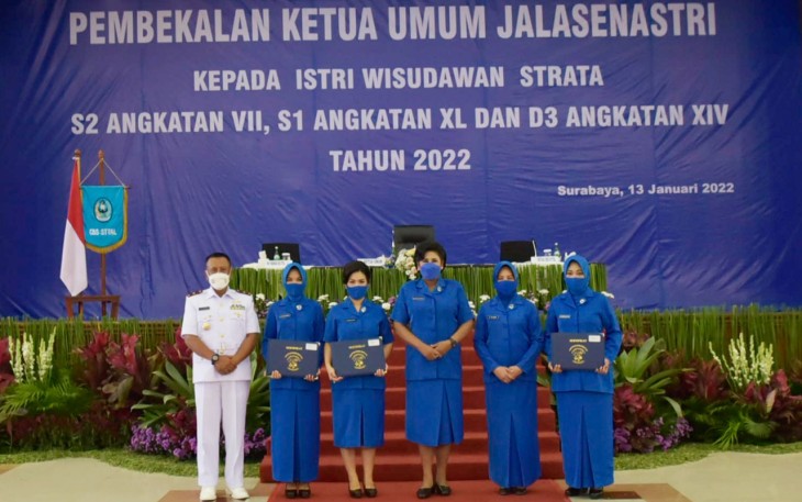 Ketum Jalasenastri Berikan Pembekalan