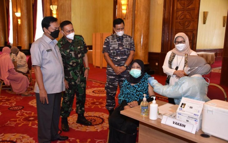 Vaksinasi  “Booster” Untuk Purnawirawan TNI AL 