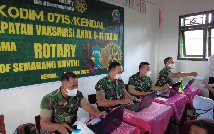 Vaksinasi anak usia 6 - 11 tahun, oleh Kodim 0715/Kendal
