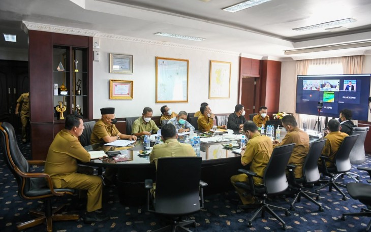 Rapat teknis rencana pengembangan bandara Raja Haji Abdullah Tanjung Balai Karimun di Ruang Kerja Gubernur Kepri