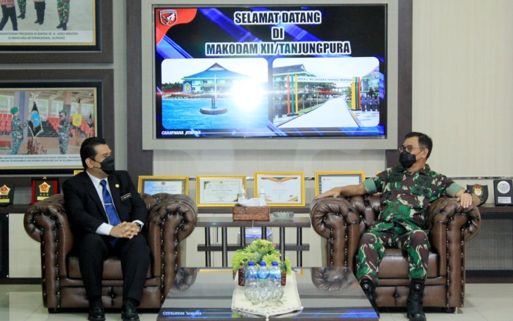 Pangdam XII/Tpr Terima Kunjungan Konsul Malaysia