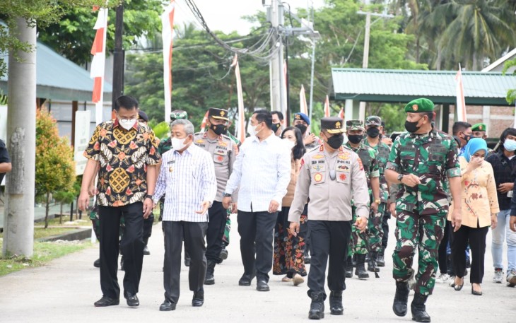 Forkopimda melepas Brigjen TNI Firman Dahlan, S.I.P 