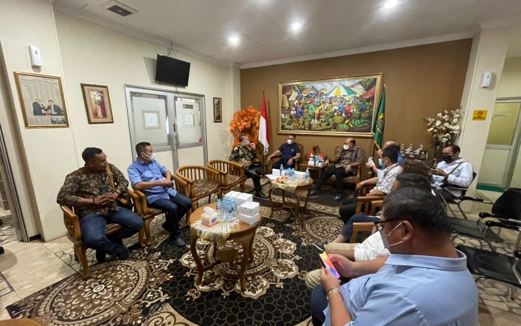 Silaturahmi Pemkab Lingga dan KADIN Batam