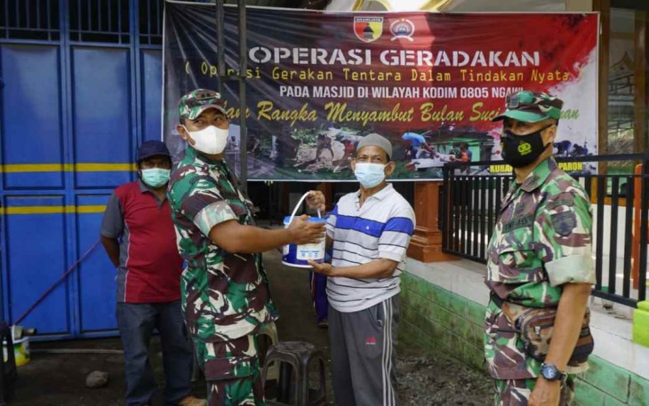 Operasi"GERADAKAN" Dandim 0805/Ngawi Turun Lapangan Sambut Bulan Suci Ramadan