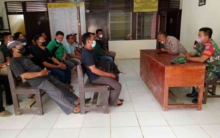 Selesaikan Permasalahan, Babinsa Desa Nanga Ngeri Ramil 1206-17/Silat Hulu Ikuti Mediasi Warganya