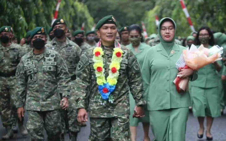 Danbrigif Para Raider 3 Kostrad Pimpin Tradisi Pelepasan Kolonel Inf Fadli Mulyono