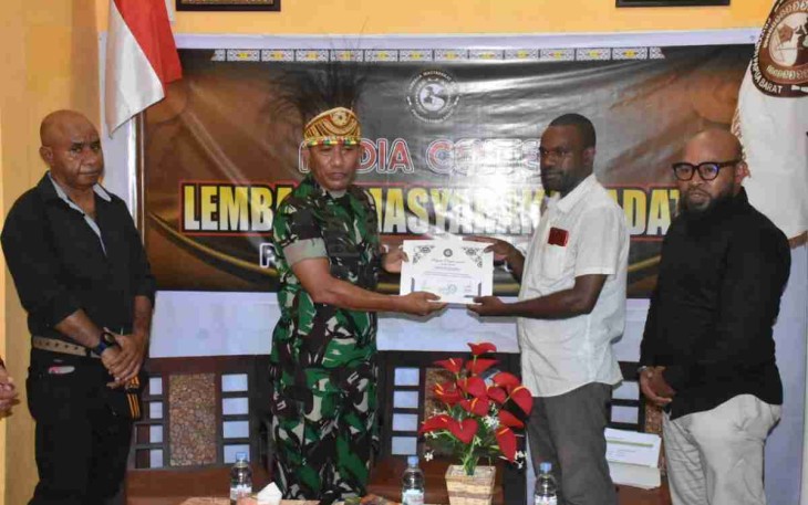 Kedudukan Adat Harus Terhormat