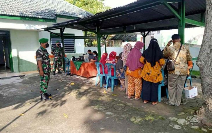 Percepatan vaksinasi masyarakat wilayah Koramil 05/Karangjati.Kamis (21/4/22)