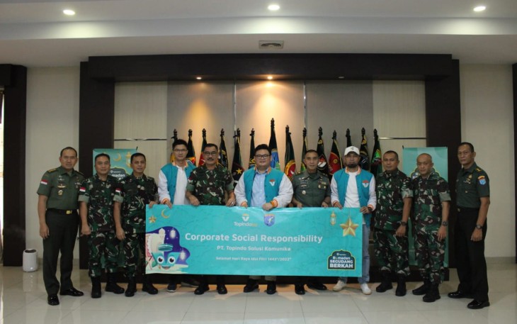 Pangdam XII/Tpr menerima 2500 paket sembako dari PT. Topindo Solusi Komunika  