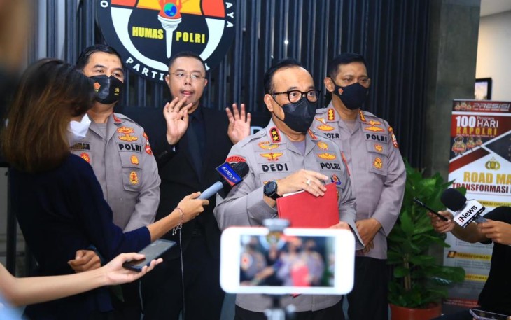 Kadiv humas Polri sampaikan jumlah kendaraan mengarah ke Trans Jawa turun 6 persen. Minggu (01/05/2022)