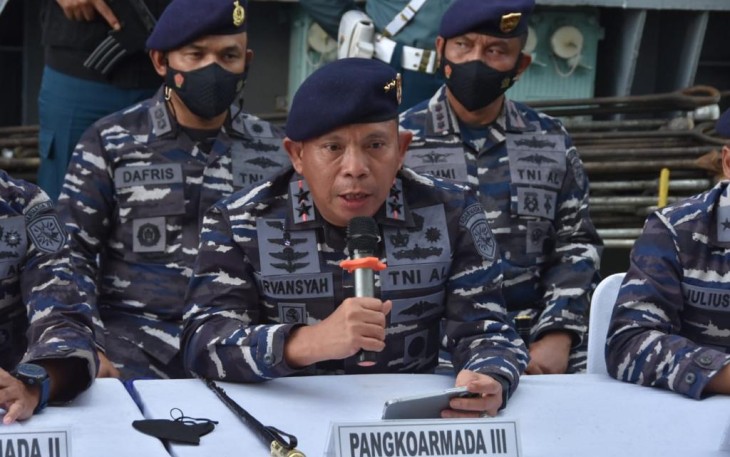 Pangkoarmada III saat memberikan keterangan pers di dermaga BICT Belawan Medan. Jum'at (06/05/2022)