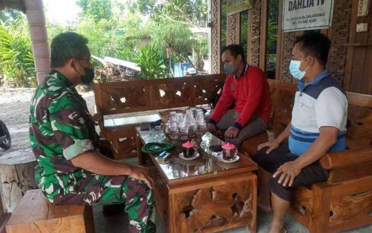 Serda M Solikin silaturahmi bersama tokoh masyarakat. Minggu (08/05/2022)