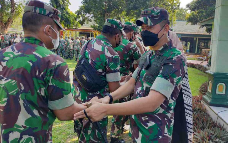 Dandim Pacitan halalbihalal dengan seluruh anggotanya. Selasa (10/05/2022)