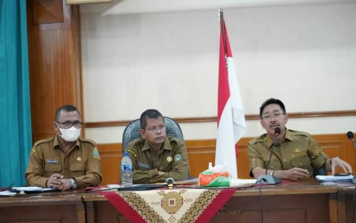 Rapat pembahasan kerja sama penggunaan kawasan hutan di kantor Dinas Kehutanan Provinsi Sumatera Utara, Jl. Sisingamangaraja Kota Medan, Selasa (17/05/2022)