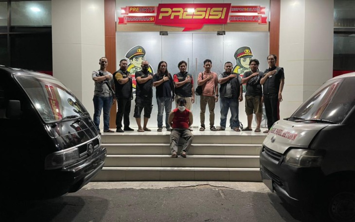 Tim Opsnal Macan Gading Polres Bengkulu bersama Pelaku.