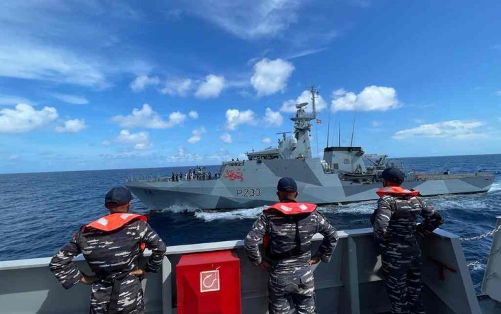 Latihan Passex bersama Royal Navy di perairan laut Jawa. Selasa (24/5)