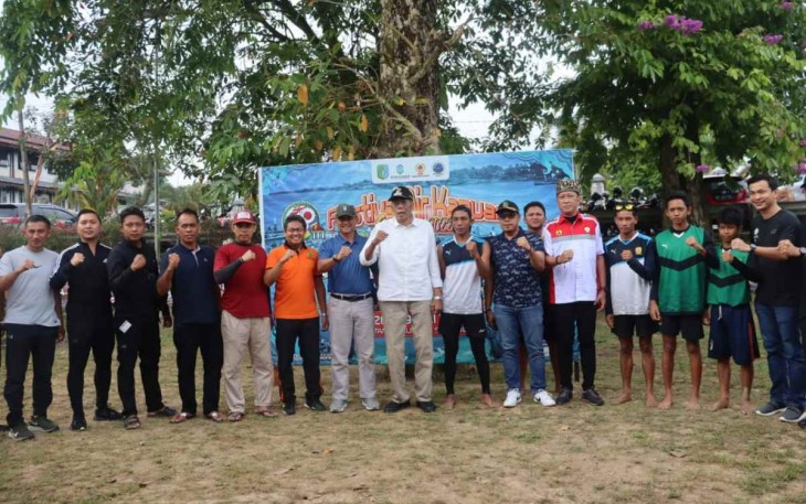 Foto bersama Forkopimda saat pembukaan lomba Dayung