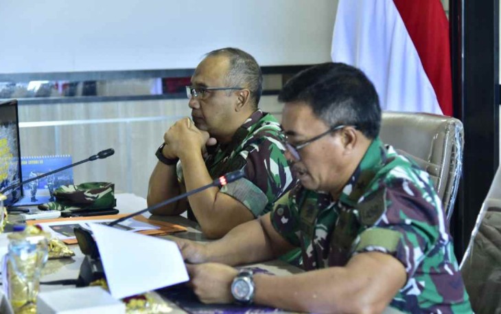 Koarmada III saat menerima Tim audit kinerja Itjen TNI 