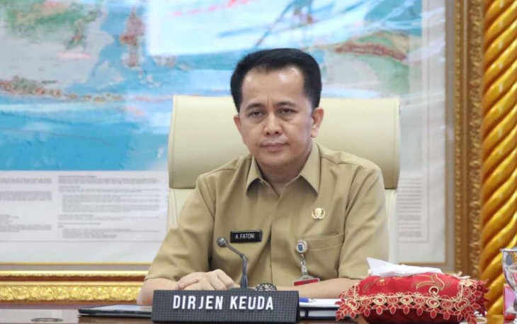 Dirjen Bina Keuda Agus Fatoni saat rakor percepatan realisasi APBD tahun 2022 bersama Pemda secara virtual di Jakarta 