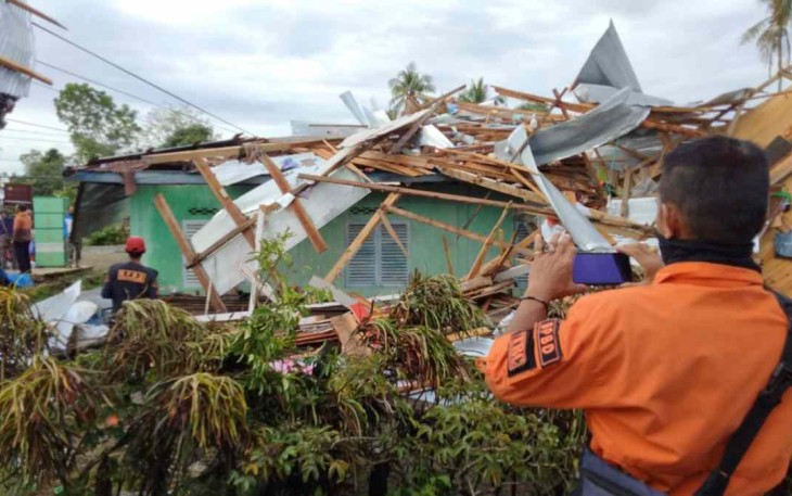 Dampak angin kencang di Kabupaten Luwu Provinsi Sulsel