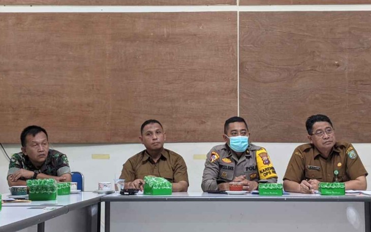 Pasi Intel Kodim 1001/HSU-BLG hadiri rakor Kewaspadaan Diri di Kesbangpol 