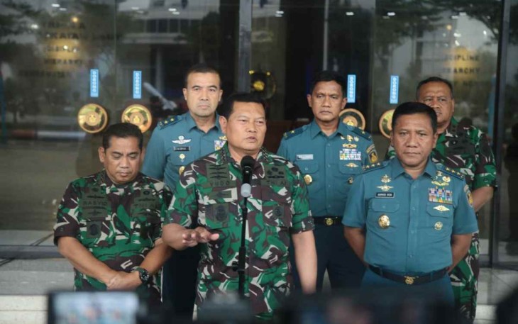 Kasal Laksamana TNI Yudo Margono saat memberikan keterangan pers di Mabesal
