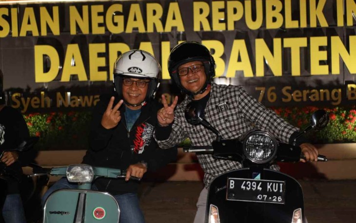 Kapolda Banten Irjen Pol Prof Dr Rudy Heriyanto saat mengikuti Fun Vespa Maung, Selasa (27/9)