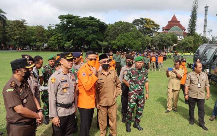 Kapolres Bondowoso AKBP Wimboko saat apel Kesiapsiagaan bencana alam