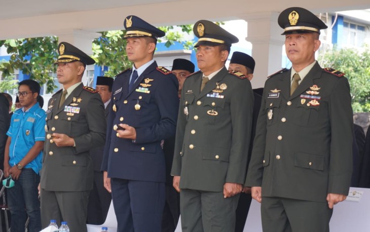 Danlanud Sugiri Sukani Letkol Pnb Supardo Butarbutar saat mengikuti upacara hari Sumpah Pemuda