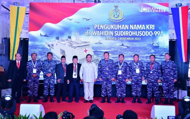 Pengukuhan nama KRI dr. Wahidin Sudirohusodo-991 di Jakarta 