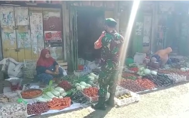 Sambangi pasar pantai harga sayur-mayur 