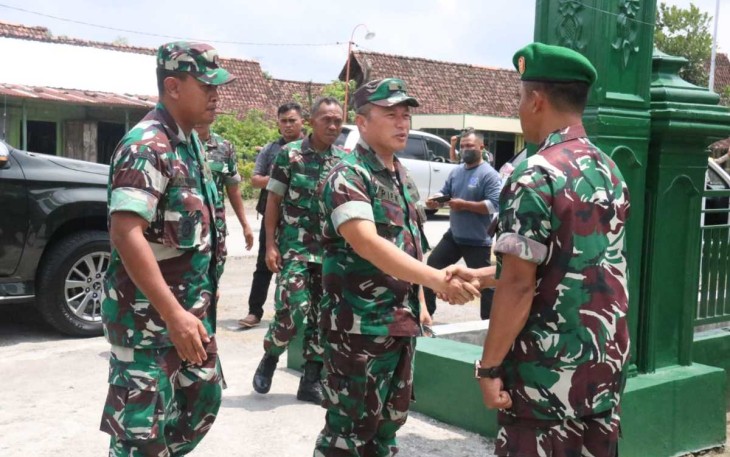 Kasdam V/Brawijaya Meninjau Posramil Pangkur